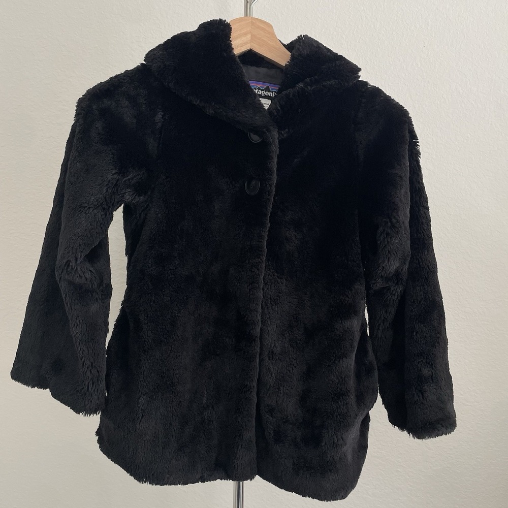 Patagonia Girls S 8Y Pelage Black Faux Fur Jacket Coat Cozy Fluffy Winter Hiking